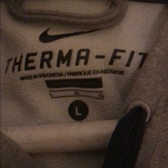 Nike hoodie - Picture 4 of 4